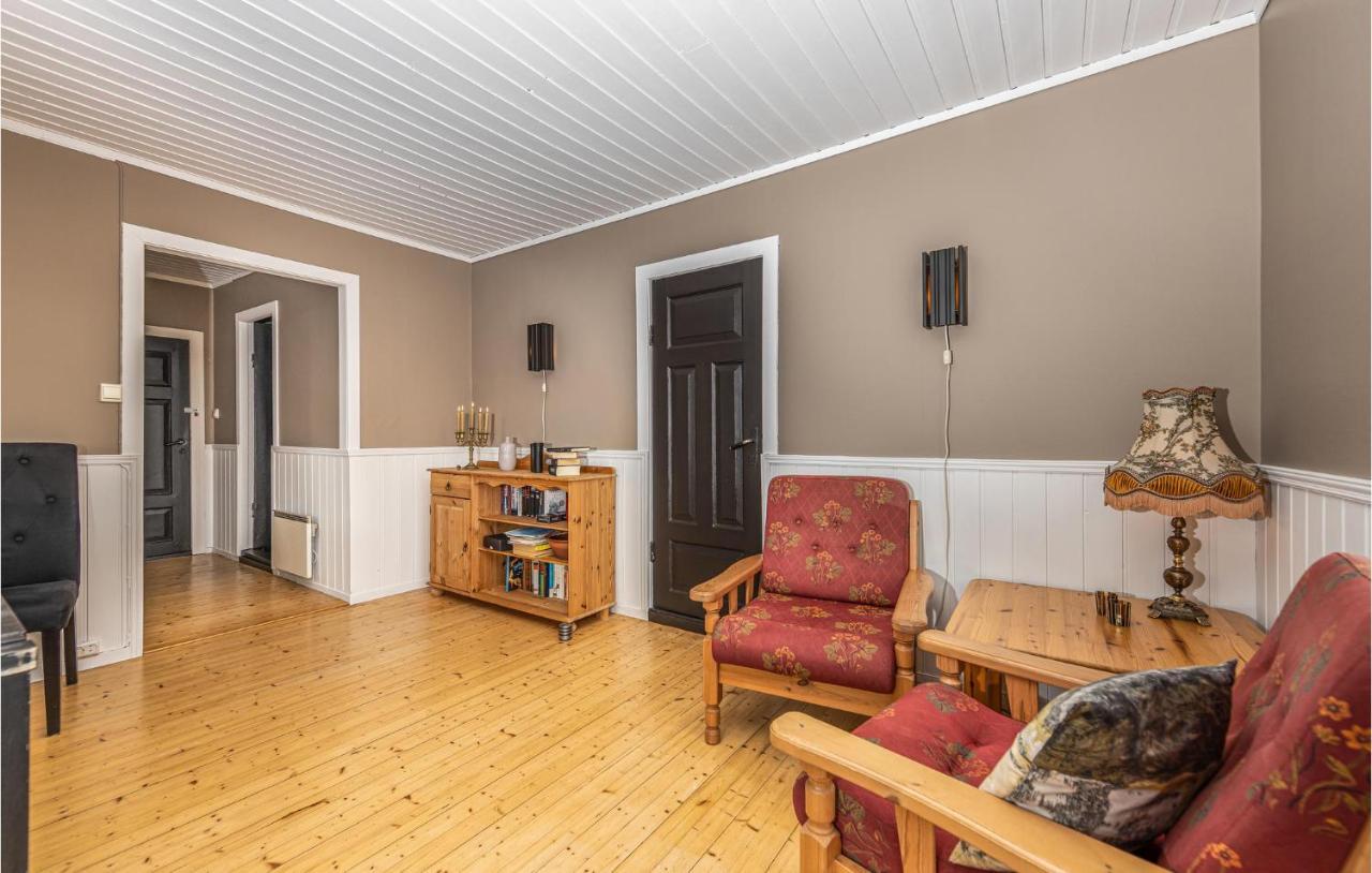 3 Bedroom Nice Home In Kvamsoy Sandvik  Exteriér fotografie